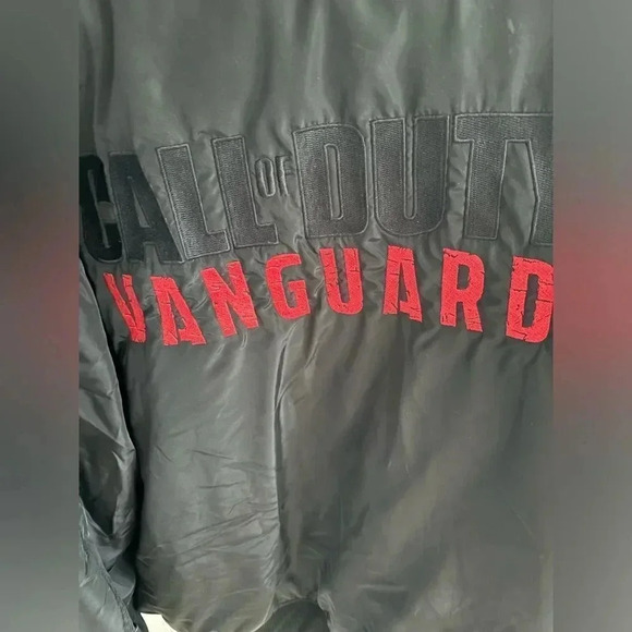 Call of Duty Bomber Jacket XXL NWOT - Picture 3 of 4